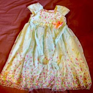 Girls dress size -5